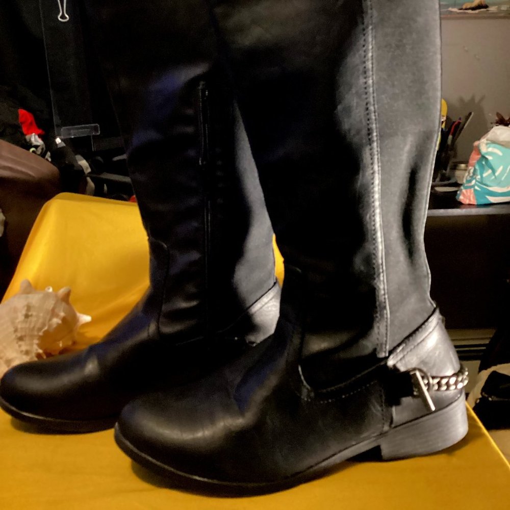 Calf height, black leather Nautica motorcycle fall boot Worn twice